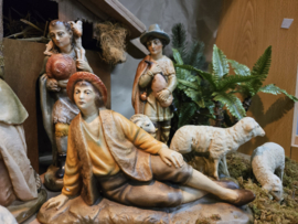 Gips 25:  Kerstgroep Kevelaer (20dlg) 22 / 23cmH
