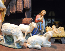 Gips 11:   Oude Kerstgroep  (19dlg) 19cmH