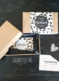 Doosje -  'MET een GLIMLACH' -