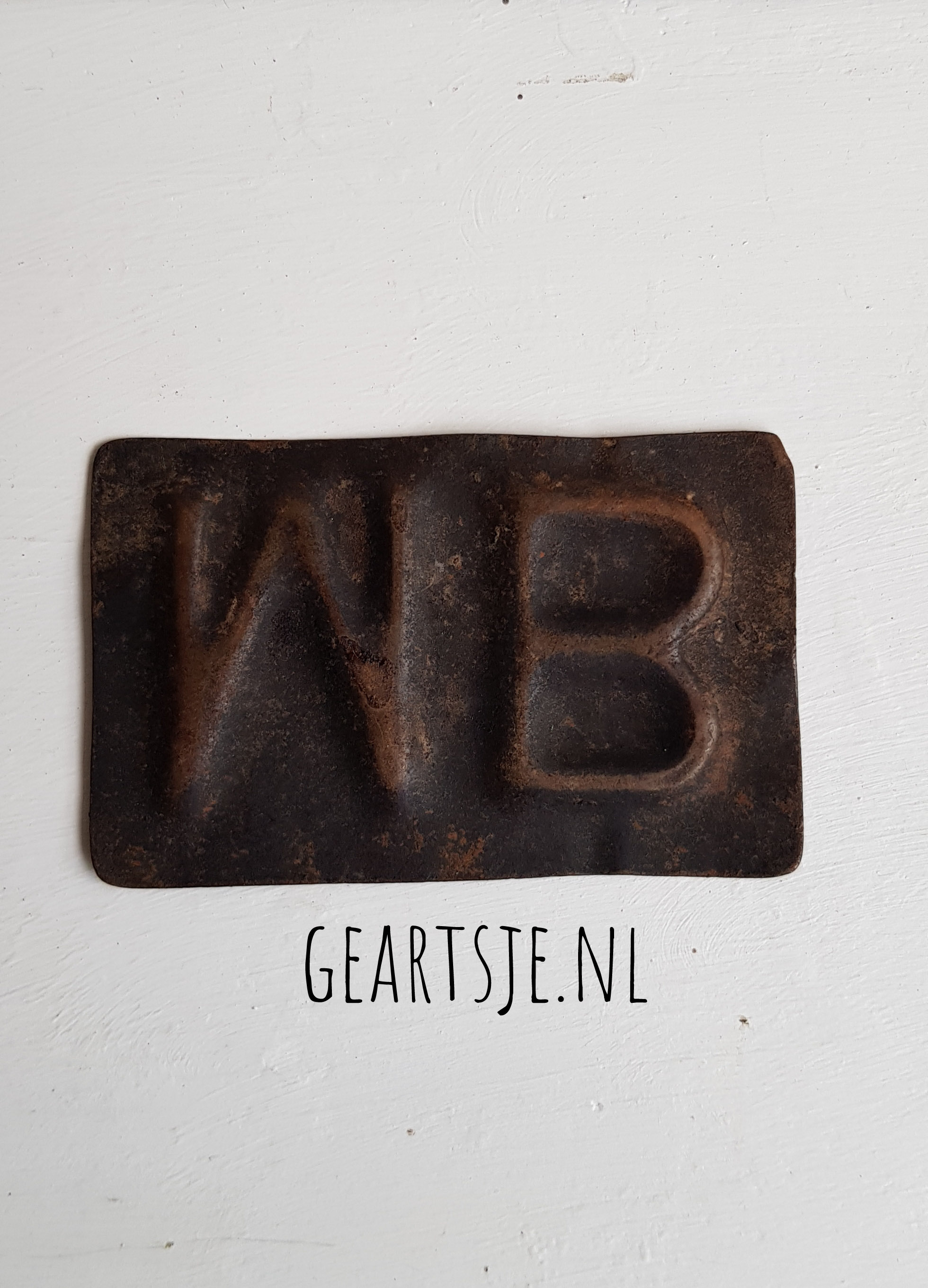 BROOD STEMPEL  - A - L 9 cm.