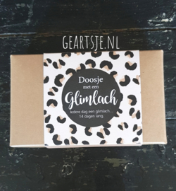 Doosje -  'MET een GLIMLACH' -