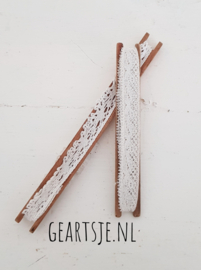 kleine HASPELS met kant (set 2 stuks)