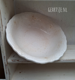 SCHAAL - beboterd - PETRUS REGOUT -