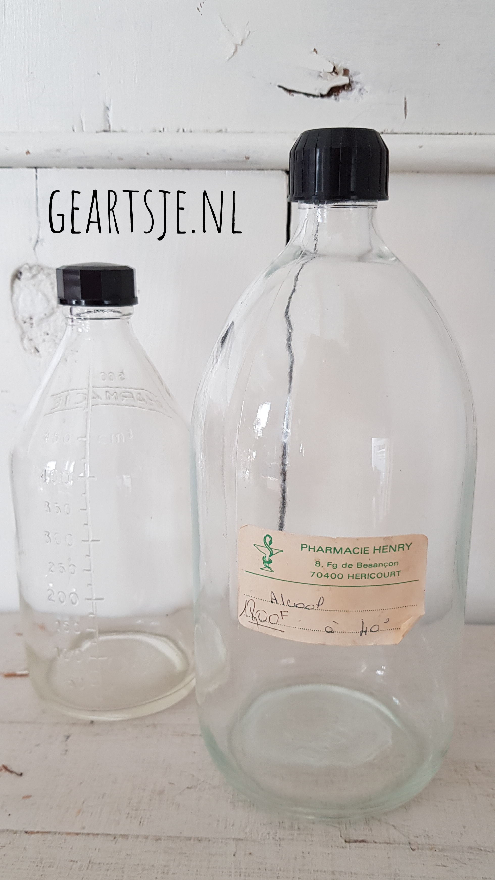 APOTHEKERS / MEDICIJN FLES
