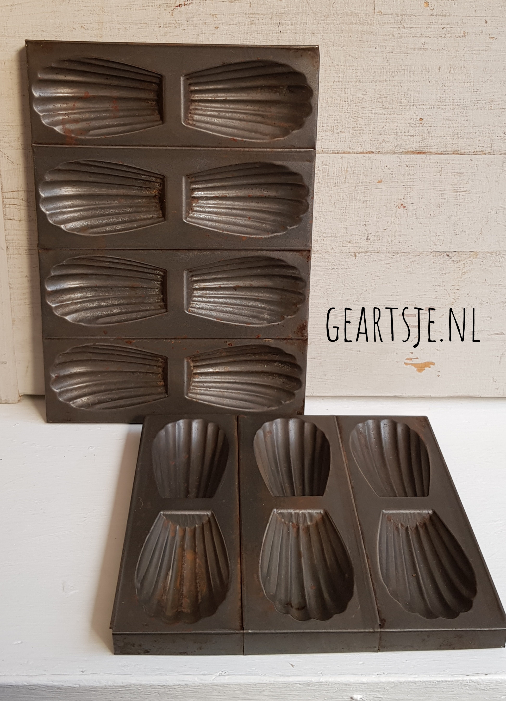 BAKPLAAT - MADELEINE - B -