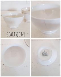 SPOELKOM - oudwit - P. Regout -