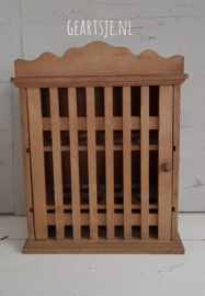 EIERKASTJE - latjes -