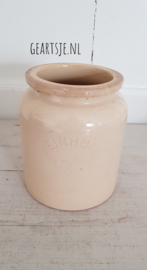 oude VOORRAAD-POT