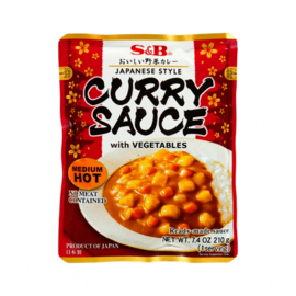 S&B Curry sauce with vegetables (midium hot)