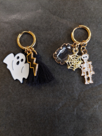 Spooky earrings
