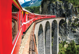 Fotobehang Trein door de bergen