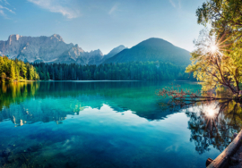 Fotobehang Berglandschap bij meer