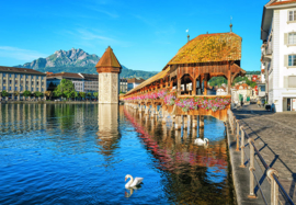 Fotobehang Idealdecor 00157 Lucerne Switzerland