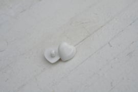 Knoop hart wit parelmoer 1.3cm