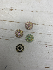 Rhinestone en steen diverse kleuren 1.3cm.