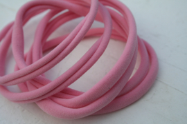 Haarbandje nylon roze