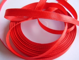 SB017 Satijnband rood 7 mm