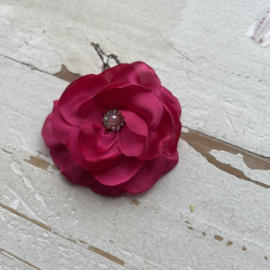 Bloem satijn met strass fuchsia 6cm.