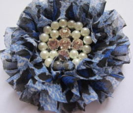 Luxe bloem met strass en parels tijger/panter blauw 9cm.