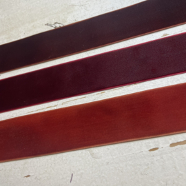 Fluweel velvet band 3,8cm breed rood tinten