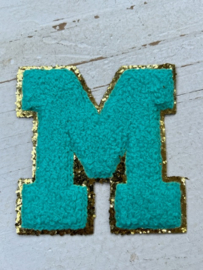 Opstrijkbare applicatie letter M  ocean blue-goud glitter