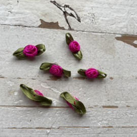 Roosje met blad knal roze 3cm.