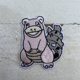 Strijkapplicatie pokemon slowbro 5cm.