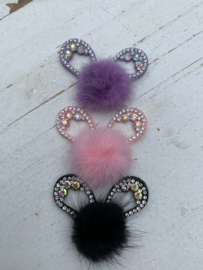 Konijnenoren met strass fluffy  licht roze