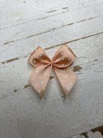 Satijnen polka dot strikjes diverse kleuren 3.5cm.
