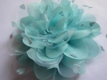 Bloem chiffon mint met tule 12.5cm.