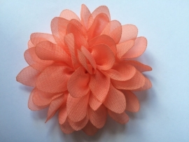 Chiffon bloem zalm/coral 6,5cm