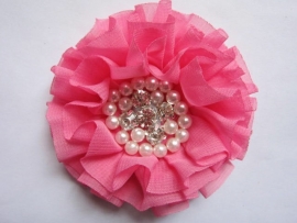 Luxe bloem met strass en parels bubblegum 9cm.