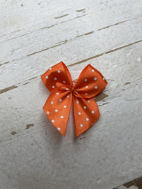 Satijnen polka dot strikjes diverse kleuren 3.5cm.