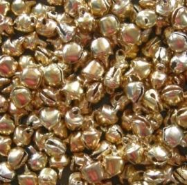 Mini belletjes goud 0.8cm. 6 Stuks.