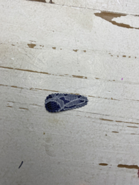 Kniphoesje satijn met kant, diverse kleuren. 3.5cm.