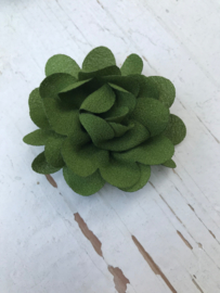 Chiffon bloem legergroen 5,5 cm
