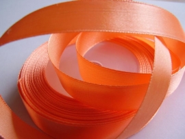 SB117 Satijnband neon oranje 12 mm