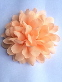 Bloem chiffon zalm 11cm.