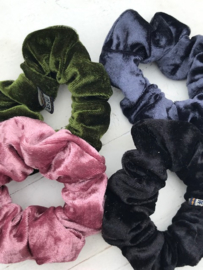 Velvet scrunchie antraciet