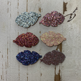 Glitter blaadjes 4.5cm. Diverse kleuren.