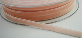 Velvet/fluweel band licht roze  6 mm