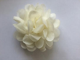 Chiffon bloem ivoor 7cm.