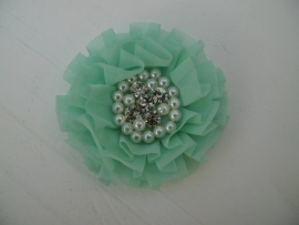 Luxe bloem met strass en parels mint 9cm.