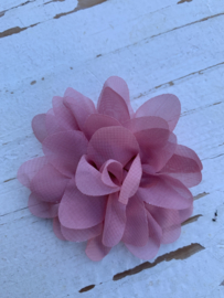Chiffon bloem oud roze 7cm.