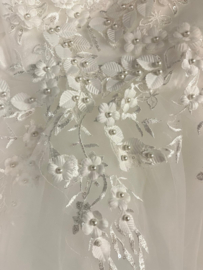 BRUIDSJURKJE-DOOP-COMMUNIEJURKJE | SAAR