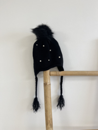WINTERMUTS ZWART MET PARELS