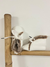 BABYSCHOEN WIT MET BONT | PUCK