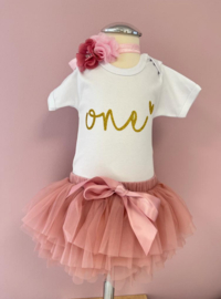 VERJAARDAGSET ONE T/M FOUR VERSCHILLENDE KLEUREN | LISA