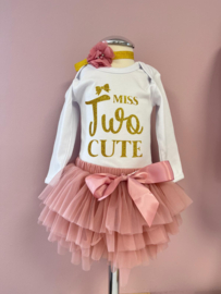 VERJAARDAGSET MISS TWO CUTE, VERSCHILLENDE KLEUREN | LUCY