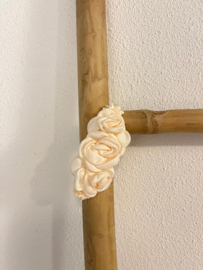 HAARBAND BLOEMEN ROOMWIT | FLOOR